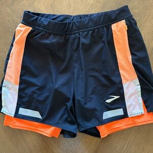 Brooks Visible 4" 2-in-1 Short 2.0